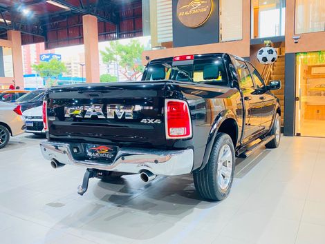 RAM CLASSIC LARAMIE 5.7 CD V8 4X4 Aut.
