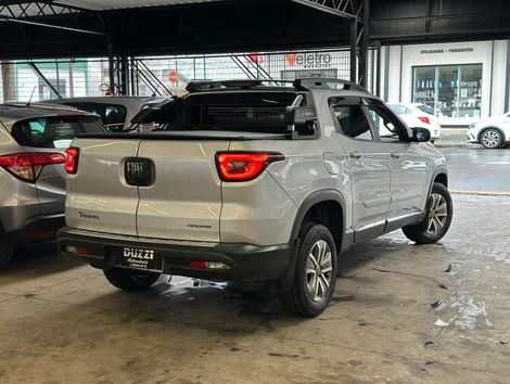 Fiat Toro Freedom 1.8 16V Flex Aut.