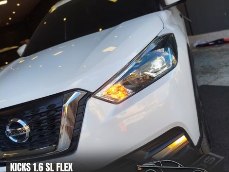 Nissan KICKS SL 1.6 16V FlexStar 5p Aut.