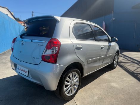 Toyota ETIOS XLS 1.5 Flex 16V 5p Mec.