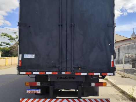 VOLKSWAGEN 16-220 T 3-Eixos 2p (diesel)
