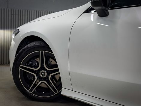 Mercedes CLA-200 AMG Line 1.3 TB 16V Aut. (Híb.)