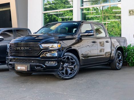 RAM 1500 LIMITED NIGHT EDITION 5.7 4x4 Aut.