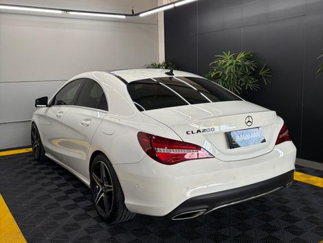 Mercedes CLA-200 1.6 TB 16V Flex Aut.