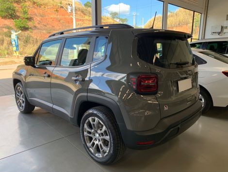 Jeep Renegade Long. T270 1.3 TB 4x2 Flex Aut.