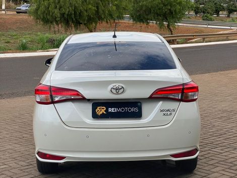 Toyota YARIS XLS Connect Sed. 1.5 Flex 16V Aut.