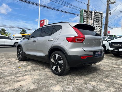 Volvo XC 40 Recharge Plus (Elétrico)