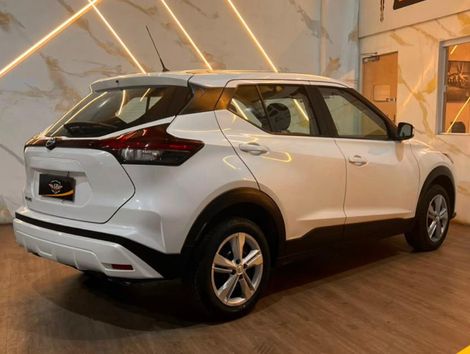 Nissan KICKS Active 1.6 16V Flex Aut.