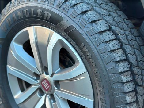 Fiat Toro Freedom 1.8 16V Flex Aut.