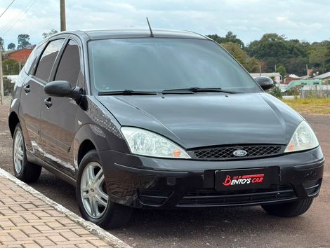 Ford Focus 1.6 S/SE/SE Plus Flex 8V/16V  5p