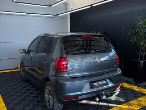 VolksWagen Fox 1.6 Mi Total Flex 8V 5p