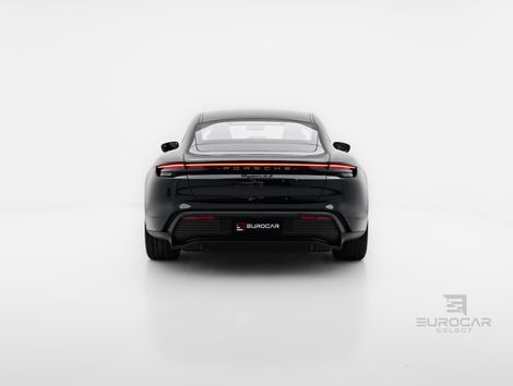 Porsche Taycan 4S (Elétrico)