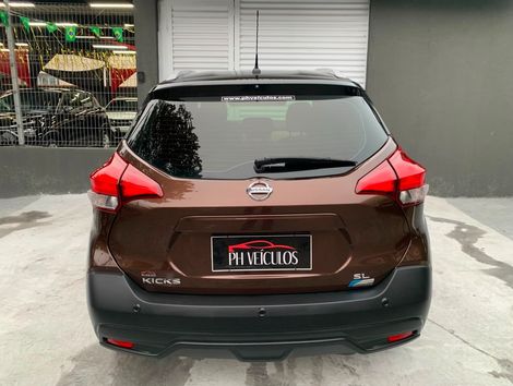 Nissan KICKS SL 1.6 16V FlexStar 5p Aut.