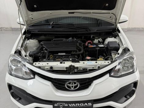 Toyota ETIOS X 1.3 Flex 16V 5p Aut.