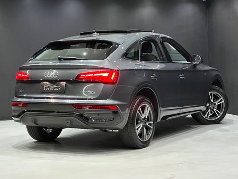 Audi Q5 SB P Black. 2.0 TFSIe S.Tr. Qt (Hib.)