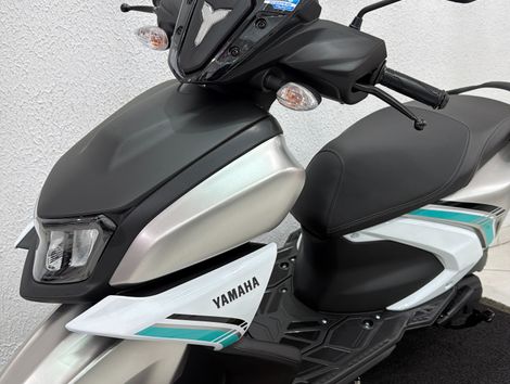 YAMAHA ZR 125 CONNECTED