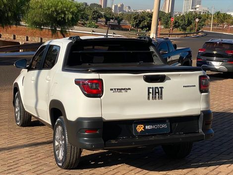 Fiat Strada Freedom 1.3 Flex 8V CD