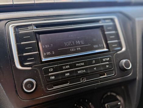 VolksWagen VOYAGE 1.6 MSI Flex 8V 4p