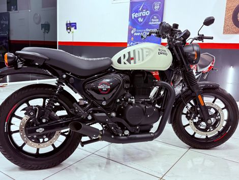 Royal Enfield Hunter 350 Dapper