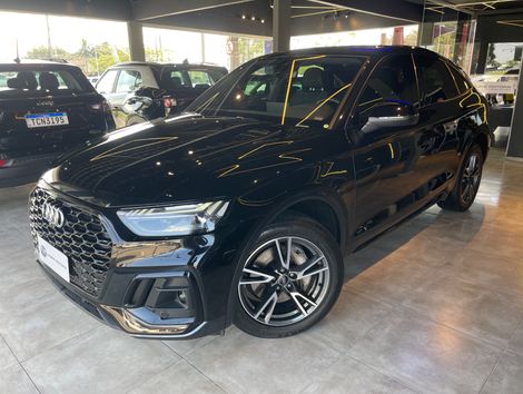 Audi Q5 SB P Black. 2.0 TFSIe S.Tr. Qt (Hib.)