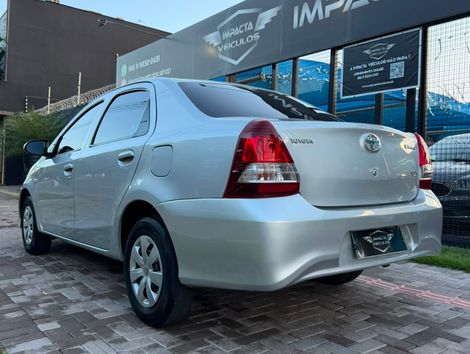 Toyota ETIOS X Sedan 1.5 Flex 16V 4p Mec.