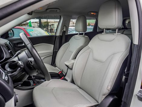 Jeep COMPASS LONGITUDE 2.0 4x2 Flex 16V Aut.