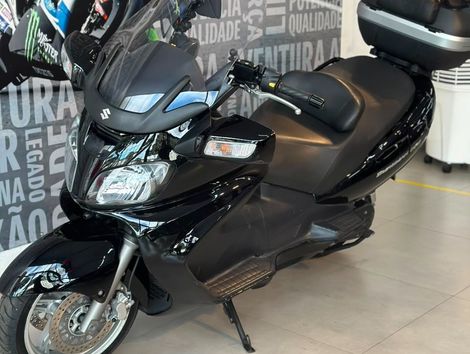 SUZUKI BURGMAN 650 EXECUTIVE/ 650