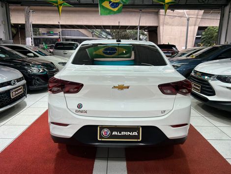 Chevrolet ONIX SEDAN Plus LT 1.0 12V Flex 4p Mec.