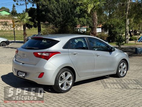 Hyundai i30 1.8 16V Aut. 5p