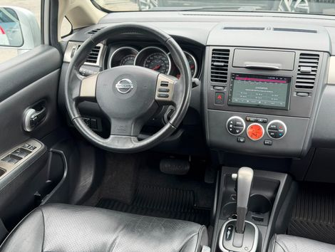 Nissan TIIDA SL 1.8/1.8 Flex 16V Aut.