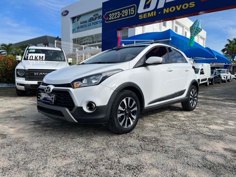 Hyundai HB20X Style 1.6 Flex 16v Mec.