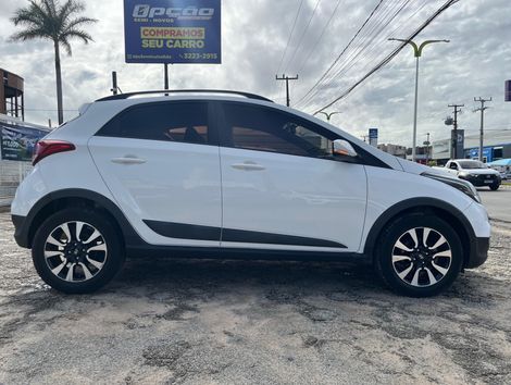 Hyundai HB20X Style 1.6 Flex 16v Mec.
