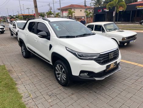 Fiat Strada Volcano 1.3 Flex 8V CD Aut.