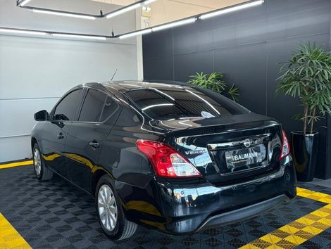Nissan VERSA 1.0 12V FlexStart 4p Mec.