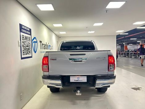 Toyota Hilux CD SRX 4x4 2.8 TDI 16V Diesel Aut.