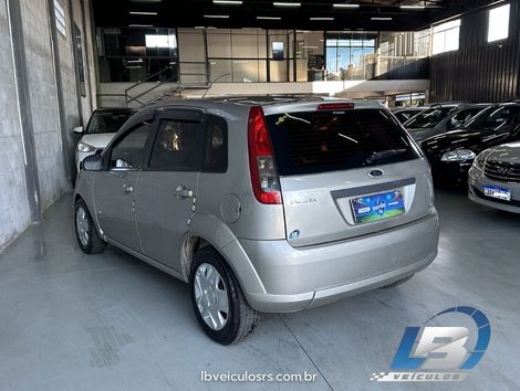 Ford Fiesta SE 1.0 8V Flex 5p