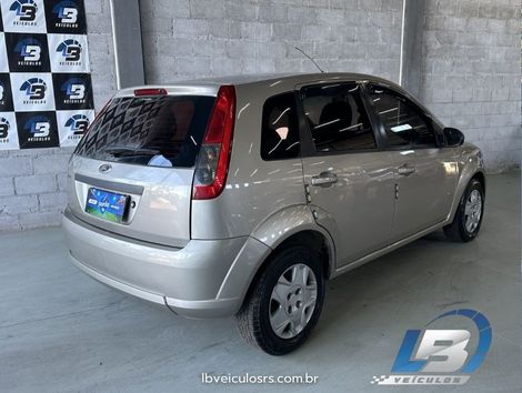 Ford Fiesta SE 1.0 8V Flex 5p