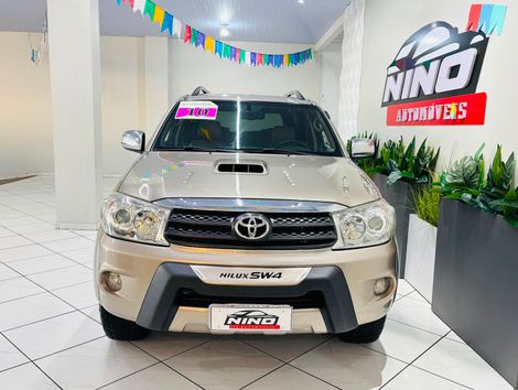 Toyota Hilux SW4 SRV D4-D 4x4 3.0 TDI Dies. Aut