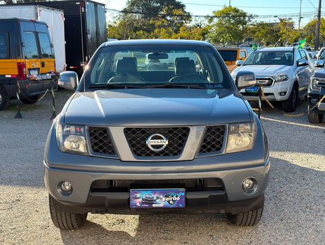 Nissan Frontier XE  CD 4x4 2.5 TB Diesel