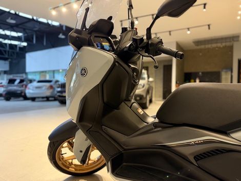 YAMAHA XMAX 300 CONNECTED 