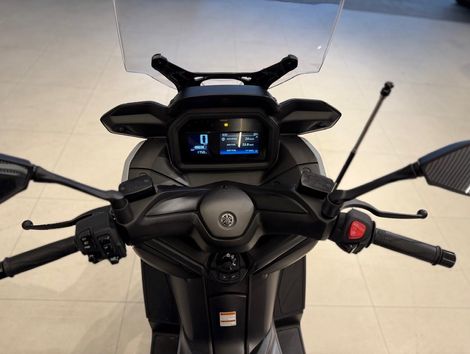 YAMAHA XMAX 300 CONNECTED 
