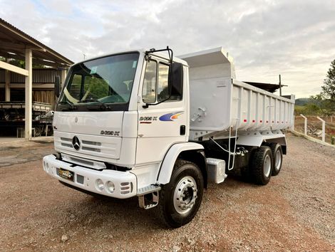 MERCEDES-BENZ 2423 6x4 3-Eixos 2p (diesel)