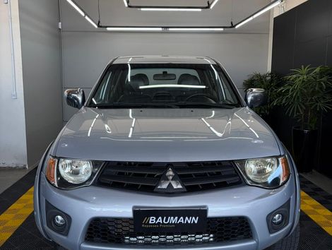 Mitsubishi L200 Triton GL 3.2 CD TB Int. Dies. Mec.