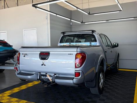 Mitsubishi L200 Triton GL 3.2 CD TB Int. Dies. Mec.