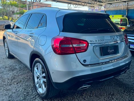 Mercedes GLA 200 Advance 1.6/1.6 TB 16V Flex Aut.