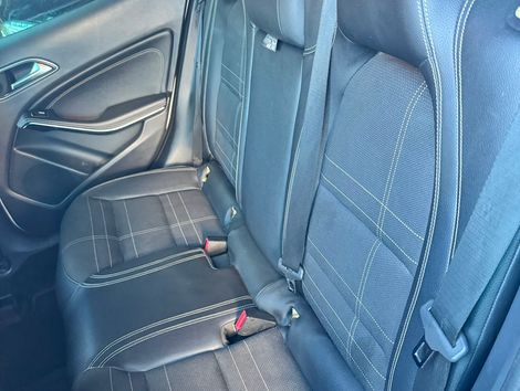 Mercedes GLA 200 Advance 1.6/1.6 TB 16V Flex Aut.
