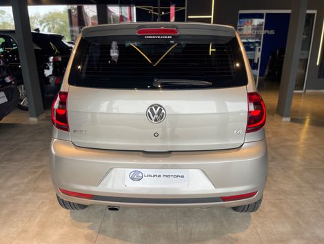 VolksWagen Fox 1.6 Mi Total Flex 8V 5p