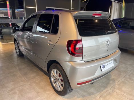 VolksWagen Fox 1.6 Mi Total Flex 8V 5p