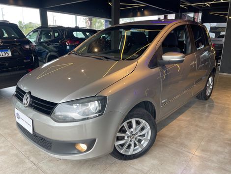 VolksWagen Fox 1.6 Mi Total Flex 8V 5p