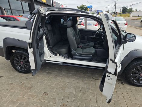 Fiat Strada Adventure1.8/ 1.8 LOCKER Flex CD